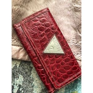 Guess wallet
